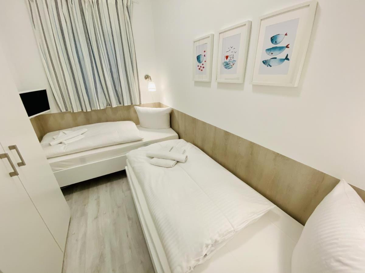 Berringer, Scholle, Direkt An Der Promenade Apartment Rostock Ngoại thất bức ảnh