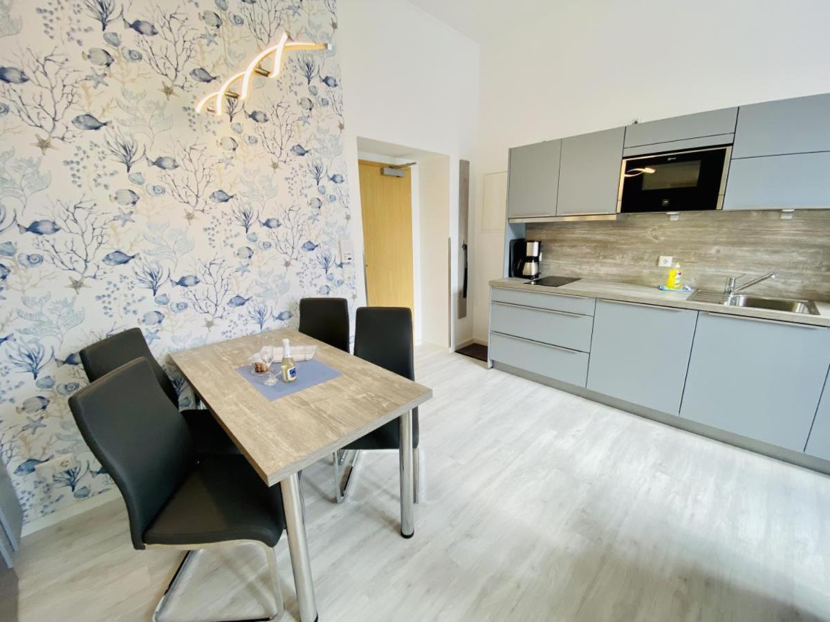Berringer, Scholle, Direkt An Der Promenade Apartment Rostock Ngoại thất bức ảnh